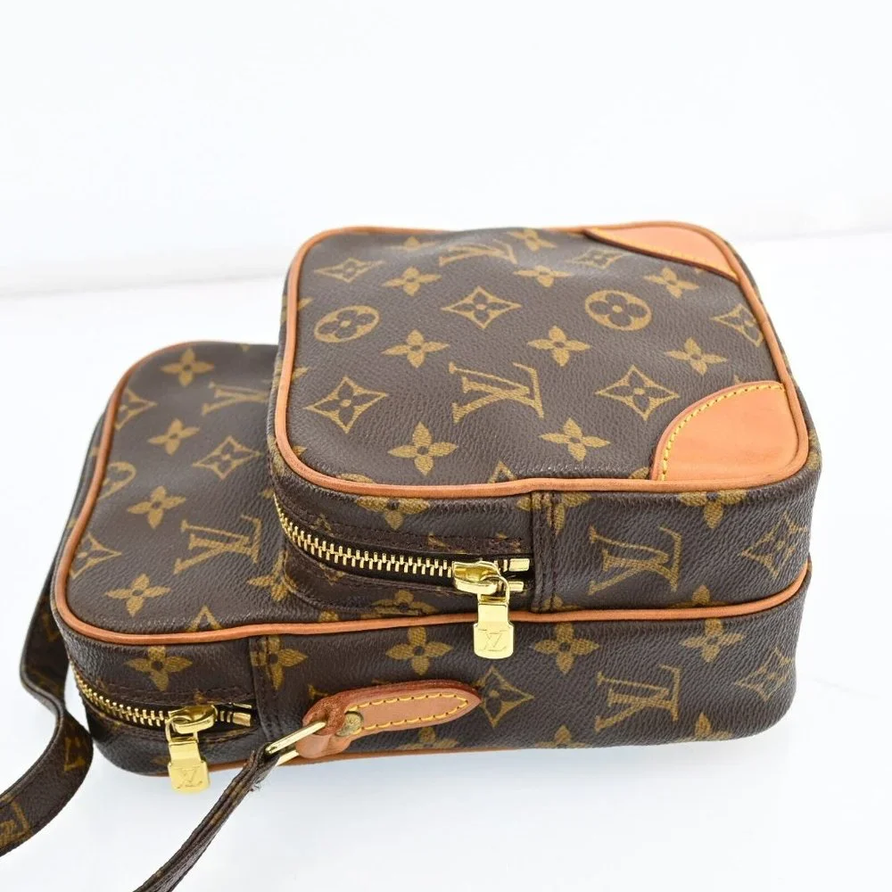 Louis Vuitton Amazone Shoulder Cross #49988L44B - Picture 4 of 15